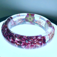 Grand bracelet en résine rouge avec fleurs naturelles, bijoux pour femme, bracelet en résine avec fleurs séchées réelles, cadeau pour la fête des mères