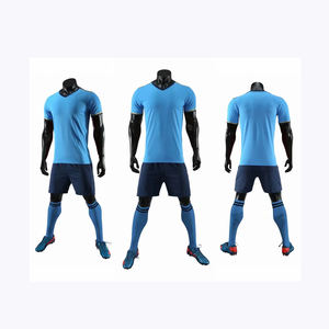 Amerikaanse Voetbal Trainingskleding Groothandel Sublimatie Voetbal Uniform Jersey Sportkleding Voor Winterseizoen Voetbalkleding - Product Image 1