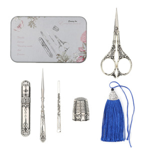 Vintage Nähset mit Edelstahl Schere Set Awl Threader Fingerhut Nadel Aufbewahrung koffer DIY Stick werkzeug Näh vorstellungen - Product Image 2