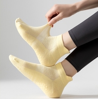 Chaussettes Pilates Logo personnalisé Coton Polyester Nylon Femmes Mignon Sport Yoga Antidérapant Pilates Grip Chaussettes