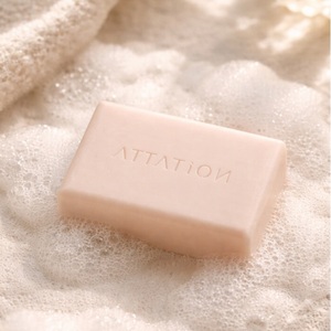 สบู่ก้อนออลอินวัน ATTATION Motherwort ช่วยปรับสมดุลค่า pH และสบู่อ่อนโยนสำหรับผิวหมองคล้ำและบอบบาง ใช้ได้ทุกวันสำหรับผู้หญิง - Product Image 3