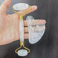 Vente en gros d'usine bas prix marque privée 100% véritable outil de massage facial naturel gua sha rouleau de jade en cristal blanc pour le visage