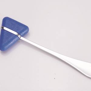 Martillo de Percusión Triangular Manual, Martillo de Diagnóstico, Martillo de Relajación, Material Metálico - Product Image 1