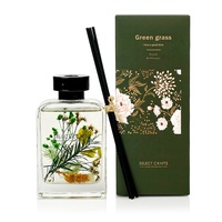 Vente en gros de cadeaux de luxe pour la Saint-Valentin bouteille en verre de parfum d'huiles essentielles aromatiques pour la maison diffuseur de roseaux avec bâtonnets