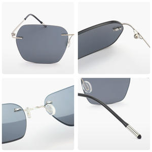 Lunettes de soleil de luxe personnalisées sans monture en métal pur, à changement de couleur, anti-lumière bleue, <span class=keywords><strong>pour</strong></span> hommes et femmes myopes, avec correction de la vue - Product Image 3