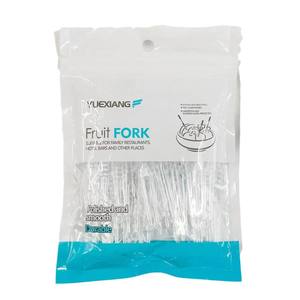 Tenedores desechables de plástico transparente grueso para frutas, tenedores de bambú PS, brochetas para frutas, tenedores de dos puntas al por mayor. - Product Image 3