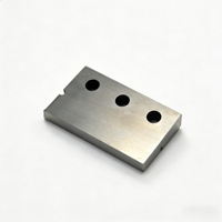 Plaque de positionnement à encoche latérale, usinée CNC de haute précision en acier inoxydable, avec trois trous de fixation