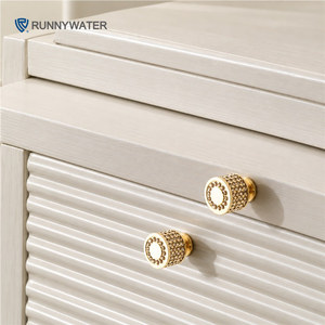 Wholesale Luxury Gold Pull <strong>Knobs</strong> Zinc Alloy Metal Crystal <strong>Door</strong> Handle For Kitchen Cabinets VT-01.232 - Product Image 4