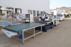 Chất lượng cao tự động tải dỡ gỗ làm tổ ATC <span class=keywords><strong>CNC</strong></span> <span class=keywords><strong>Router</strong></span> máy cho tủ bếp cửa làm - Product Image 6