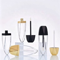 Tubes de gloss à lèvres cosmétiques de luxe en plastique de 7 ml, forme diamant unique, avec applicateurs, impression de logo personnalisée, échantillons gratuits