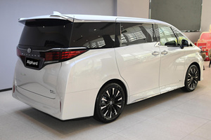 2024 Best SellingToyota <strong>Alphard</strong> 2.5L Smart Hybrid Dual Premium Gold Version MPV Automatic Gearbox Left AWD Fabric 0km <strong>Used</strong> <strong>Car</strong> - Product Image 5