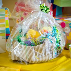 24 X 30 Inches Cello <strong>Bags</strong> <strong>Large</strong> <strong>Cellophane</strong> Wrap Clear <strong>Cellophane</strong> Gift Basket <strong>Bags</strong> for Treats Fruit Basket Gift Wrap - Product Image 4