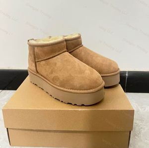 Bottes de neige unisexes de luxe 2026 style classique UGG, imperméables, confortables, à la mode, avec fourrure, pour l'hiver et l'été - Product Image 1