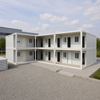 Maison conteneur modulaire préfabriquée extensible et mobile à panneaux sandwich solaires, Villa de luxe contemporaine de 40 pieds, style ferme