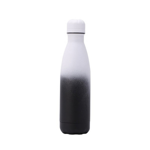 Nouvelle <span class=keywords><strong>Bouteille</strong></span> Isotherme Sportive en Acier Inoxydable à Double Paroi, Peinture Dégradée, Faible Ouverture, Motif <span class=keywords><strong>Coca</strong></span>-Cola, Idéale comme Cadeau - Product Image 4