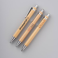 Vente en gros de stylos à bille en bambou personnalisés avec logo, gravure artisanale, écologiques, promotionnels