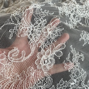 Nhà Máy Trực Tiếp Có Ghi Điện Lông Mi Ren Phi Pháp Ren Vải Cho Áo Choàng Cưới - Product Image 6