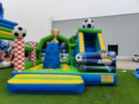Structure gonflable de football commerciale avec toboggan, thème football, château gonflable pour enfants