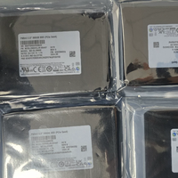 MZQL2960HCJR-00A07 PM9A3 960GB U.2 PCIe 4.0 NVMe pusat Data perusahaan Solid State Drive