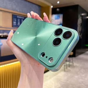 Elegante Funda de Silicona de Lujo con Diseño de Líneas CD para iPhone 17 16 15 14 13 12 11 Pro Max, Protectora de Lente - Product Image 5