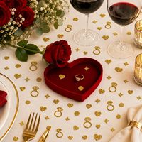 Confettis de mariage - Cœurs dorés scintillants, bague de fiançailles, étoiles et points pour la décoration de table lors de fiançailles et de douches nuptiales