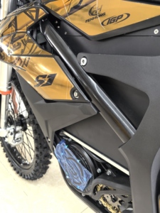 Moto tout-terrain F29R améliorée 29KW+ avec batterie 96V55Ah, vitesse maximale de 120 km/h, moto professionnelle pour la route et le tout-terrain, moto de course standard pour adultes - Product Image 4