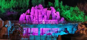 Crea Atmósferas Festivas Mágicas con Iluminación de Árboles Impermeable IP65 en Parques - Product Image 1