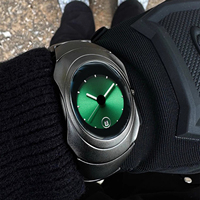 Montre-bracelet Y2K vintage pour homme, boîtier irrégulier, mouvement à quartz, affichage de la date, aiguilles lumineuses, étanche, en alliage, tendance, vente en gros, OEM personnalisé
