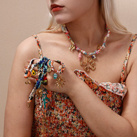 Bijoux fantaisie en acier inoxydable Bandana collier femmes écharpe colliers avec breloques bohême écharpe colliers