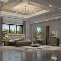 Ensemble de chambre à coucher personnalisable 5 pièces avec lit Queen Size, coiffeuse miroir, collection de meubles modernes en bois pour villa