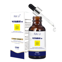 Essence anti-rides blanchissante pour le visage, raffermissante et hydratante, à la vitamine C, marque privée, OEM/ODM