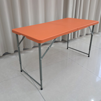 Table de camping pliante moderne en plastique léger pour l'extérieur, table de pique-nique portable pour barbecue, idéale pour l'hôtellerie, prise en charge OEM/ODM
