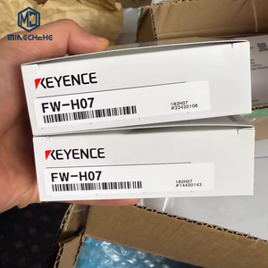 Cabezal de Sensor Ultrasónico Digital KEYENCE FW-H07, Serie FW, Tipo Estándar, Rango de Detección de 150-700 mm, Clasificación IP67, FW H07 - Product Image 1