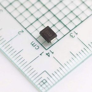 brand-new & original ES3JB SMB DO-214AA Diodes Ultra Fast Recovery Diodes 3A 1.68V 600V 35ns - Product Image 1