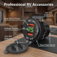 Cargador de encendedor de cigarrillos USB tipo C empotrable en pared con QC3.0 y doble USB de carga rápida con monitorización de voltaje para caravanas, autocaravanas y coches.