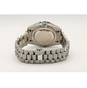 Reloj con Movimiento de Cuarzo, Cristal y Diamantes Moissanite, Diseño de Lujo de Alta Gama - Product Image 3