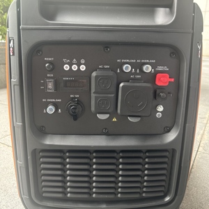 เครื่องกำเนิดไฟฟ้าอินเวอร์เตอร์แบบเงียบ 5.5KW ที่เชื่อถือได้ ระบบระบายความร้อนด้วยอากาศ ใช้เชื้อเพลิงเบนซิน ดิจิตอลอินเวอร์เตอร์ 7KW สำหรับงานก่อสร้างและใช้ในกรณีฉุกเฉิน - Product Image 4