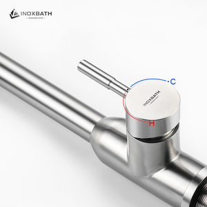 <span class=keywords><strong>Grifo</strong></span> de Cocina Monomando de Acero Inoxidable 304 con Caño Flexible Magnético, Protección de Silicona y Salida de Agua Fría y Caliente de Tres Vías - Product Image 3