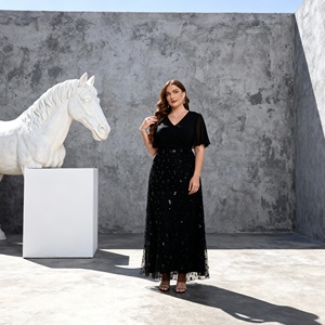 Abaya de Lujo con Lentejuelas Bordadas en Poliéster, Personalizada para Mujeres Musulmanas, Proveedor Mayorista, Vestido Elegante para Fiestas - Product Image 3