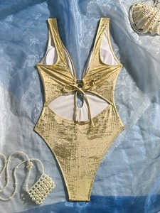 Traje de baño de una pieza para mujer, novedad de 2026, a la moda, con estampado dorado, corte sexy, cuello en V, ahuecado, bikini de corte alto - Product Image 5