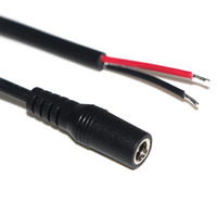 DC-Stromkabel 5,5mm *2,1mm/ 5,5*2,5mm Hohlstecker auf Abisoliertes und Verzinntes DC-Kabel Geeignet für CCTV