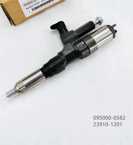 Injecteur Common Rail 095000-0582 23910-1201 pour moteur Hino 300 S05C, injecteur de carburant diesel 095000-0582 23910-1201 - Product Image 2