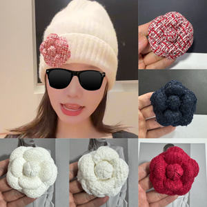 Fortune <span class=keywords><strong>Otaku</strong></span> enfants alliage Corsage broche 6.6cm Super forme camélia petit Denim parfumé Style Corsage placage mode - Product Image 1