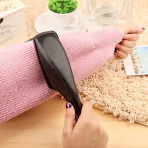 Brosse de dépoussiérage électrostatique rotative vêtements nettoyage à sec dispositif de collage cheveux manteau statique réutilisable brosse de dissolvant de fourrure pour animaux de compagnie - Product Image 2