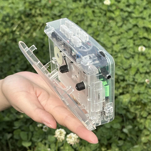 เครื่องเล่นเทปคาสเซ็ตแบบพกพา ดีไซน์โปร่งใส สไตล์เรโทร พร้อมฟังก์ชั่น Auto Reverse เครื่องบันทึกเสียงสเตอริโอ ของขวัญดนตรีสำหรับนักเรียนและเด็ก - Product Image 3