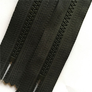 Fermeture à glissière en résine YKK en plastique stocké YKK Extrémité de fixation fermée pour manteau - Product Image 5