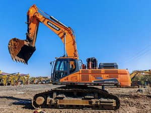 Machines de construction de haute qualité DX520LC-9T d'excavateur d'occasion DX520LC DX520 Machine d'excavateur Doosan de vente bon marché - Product Image 2