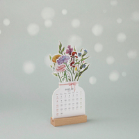 Calendrier de bureau 2026 en carton floral verni, mini-planificateur mensuel motivant en forme de vase, impression offset