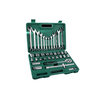 SOLUDE Kit de réparation automobile portable 61 pièces pour excavatrice, outil manuel robuste, jeu de clés à cliquet et douilles avec fonction de soufflage