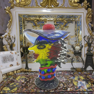 Sculpture <span class=keywords><strong>en</strong></span> <span class=keywords><strong>verre</strong></span> d'art de <span class=keywords><strong>Murano</strong></span> faite à la main Technique soufflée unique femmes portant des chapeaux Figurine de noël <span class=keywords><strong>boule</strong></span> de décoration de la maison colorée - Product Image 4